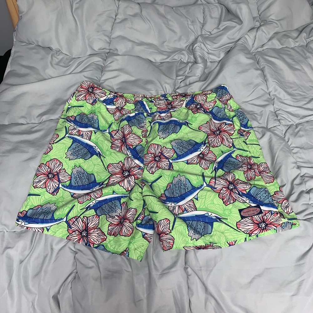 LIKE NEW! Vineyard Vines swim trunks